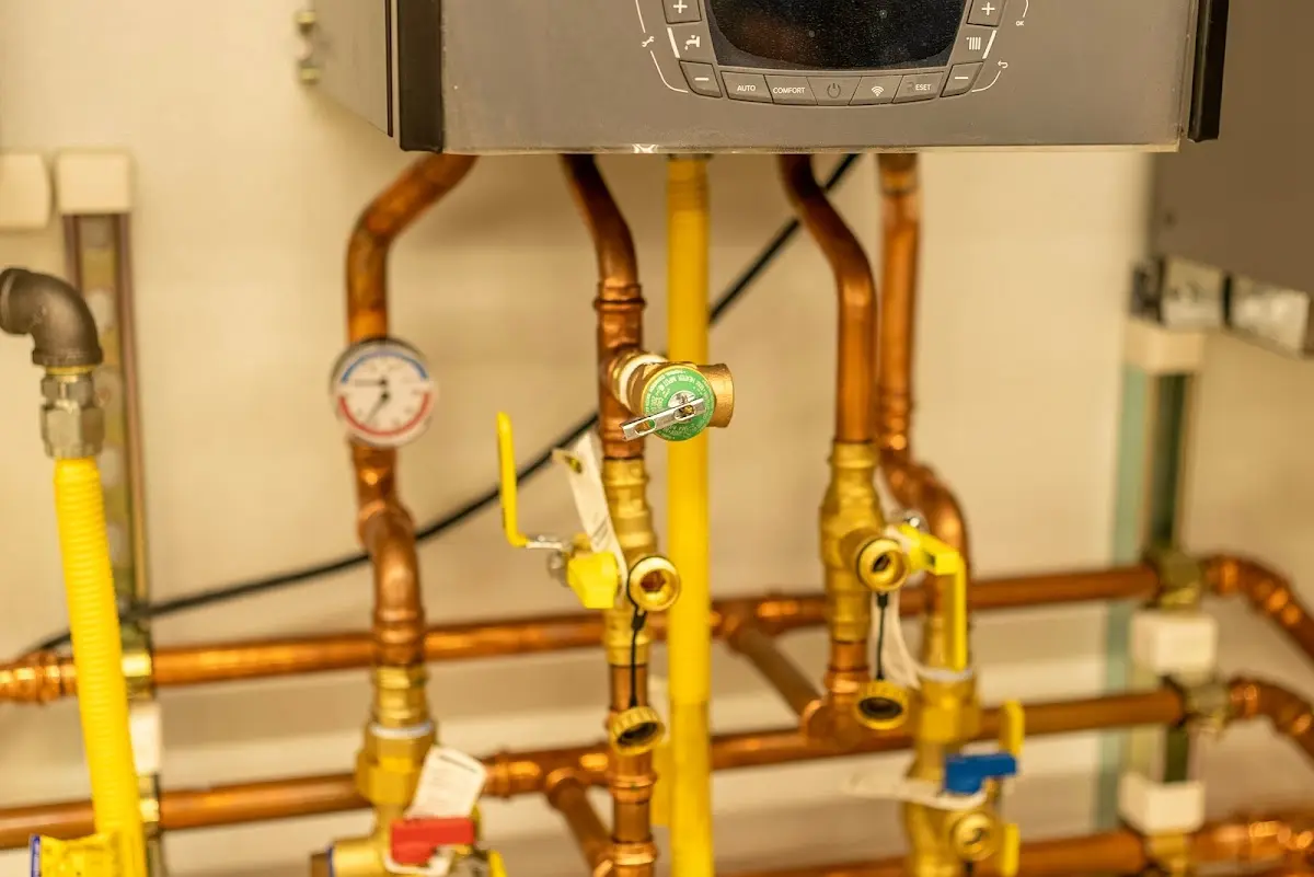 Licensed technician providing Slab Leak Repair for a homeowner in Pensacola Station